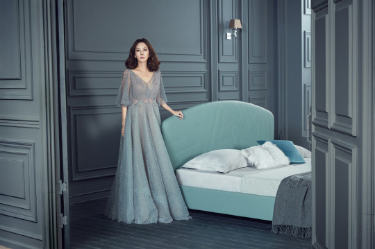 피졸로 신제품 '모던라인 모션베드'   [피졸로 제공]